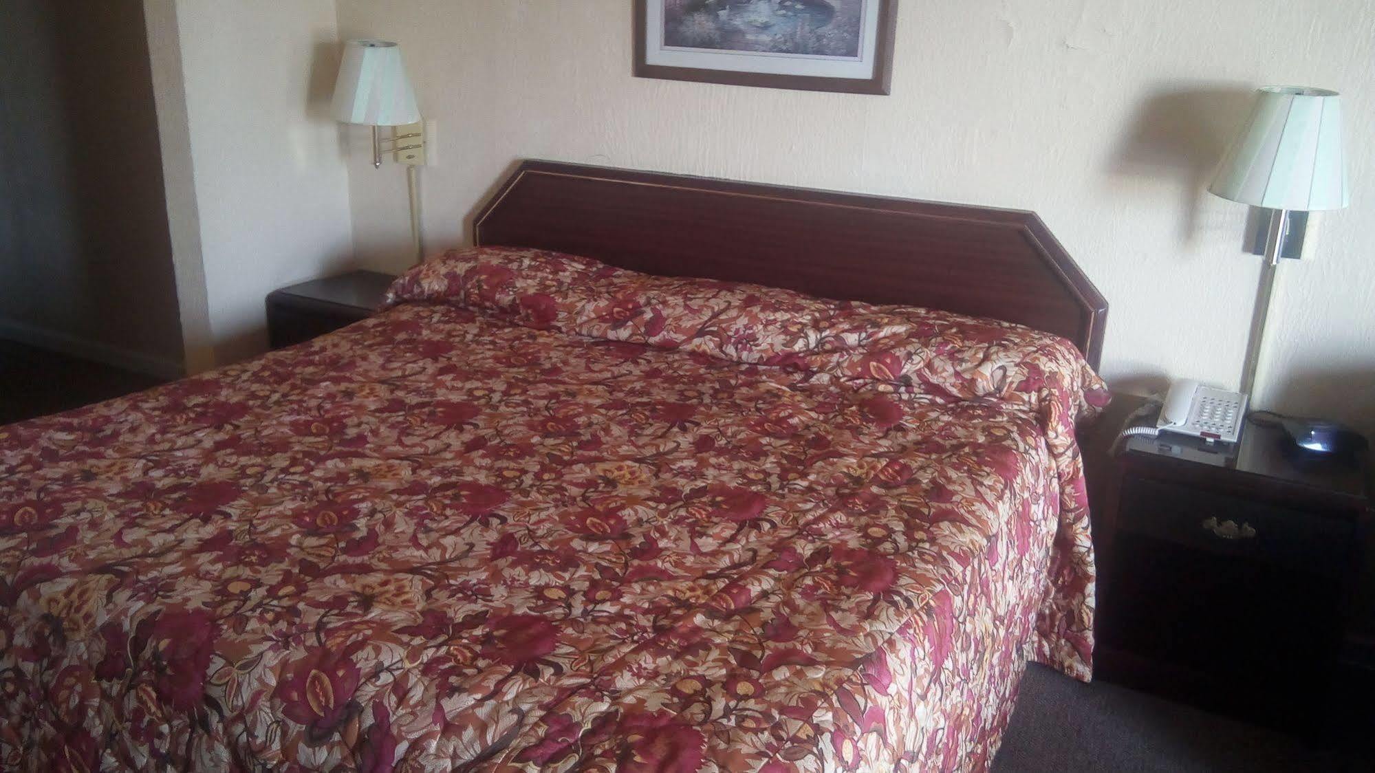 Travelers Inn Elizabethton ภายนอก รูปภาพ